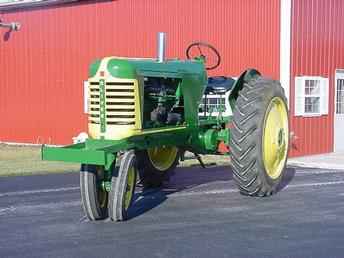 Oliver 88 Pulling Tractor
