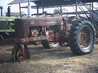 1955 Farmall 400D