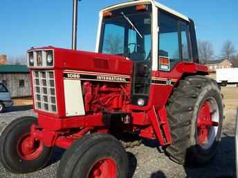 '78 International 1086 Tractor