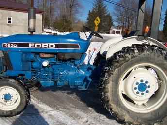 1993 Ford 4630 Diesel Tractor