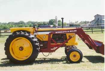 Minneapolis Moline U302 Super