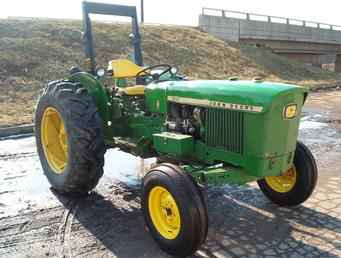 1969 John Deere 1020