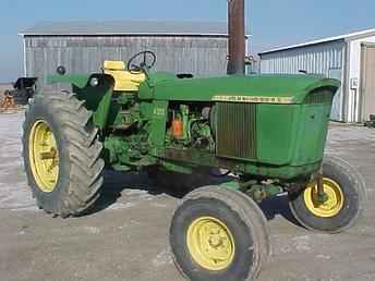 1972 John Deere 4320