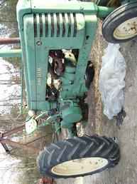 44 Long Hood Johndeere A