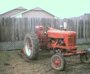 Farmall 300 Wide Front