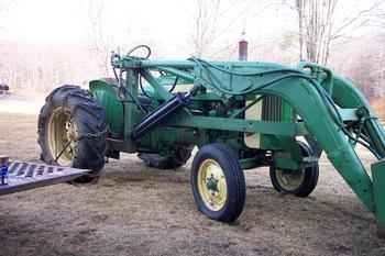 320 U John Deere