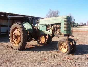 John Deere MT Parts Tractor 