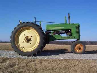 1950 John Deere B Square Axle