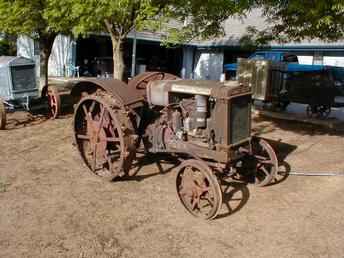 1935 Mccormick Deering W-12 