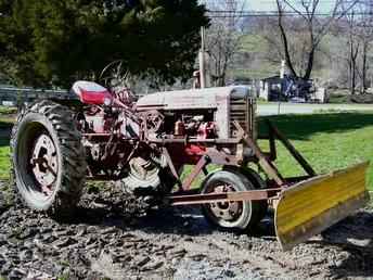 1956 Farmall 200 $2000