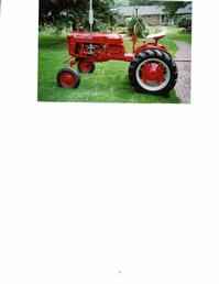 1953 Farmall Cub-Showpiece