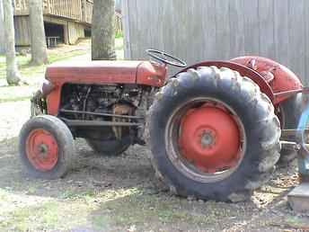 1962 Massey Ferguson M35