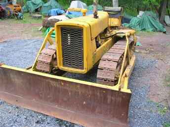 John Deere 440 Crawler Bulldozer