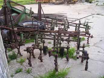 John Deere 6 Row Cultivator