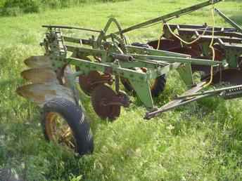 John Deere 3X14 Trip Lift Plow