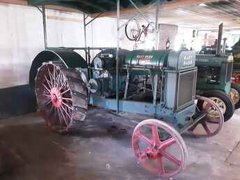 1929 Hart Parr 18-36 - Nice clean running tractor... Always popped right off.... Owned since  2006....Needs nothing but somebody to appreciate !