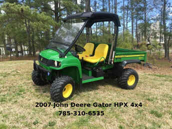 John Deere HPX 4X4 - Very clean and only used around the house.
