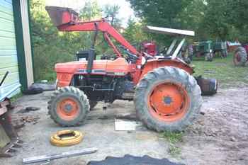 Kubota 345 Compact Tractor