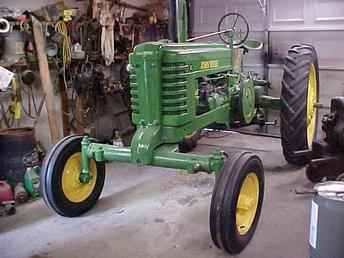 1945 Wide Front B J.D. Tractor