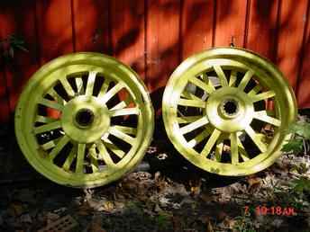 Used Farm Tractors for Sale: D John Deere Rear Wheels (2004-10-11 ...