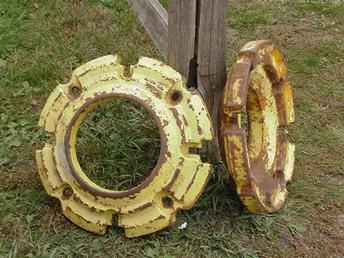 John Deere 1520 Rear Weights