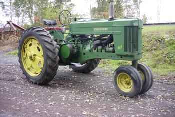 John Deere 60