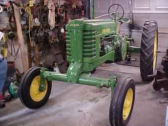 1945 Wide Front B J.D. Tractor