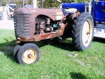 M.H. 44 Gas Tractor