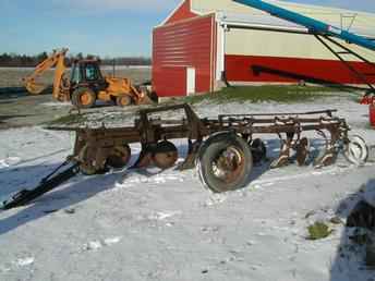 John Deere #66H 514 Plow