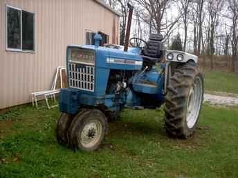 Ford 4200 Row Crop Tractor