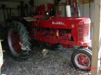 H Farmall Tractor
