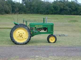 Used Farm Tractors For Sale: 1939 B John Deere (2004-11-29) - Yesterday ...