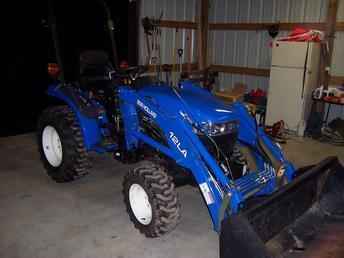 2004 Ford TC24 Hydro W/Loader