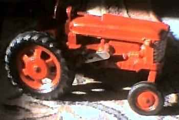 Hubley Cast Iron Tractor 8