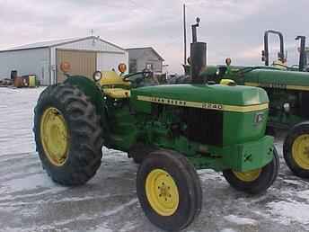 1979 John Deere 2240 Low HRS.