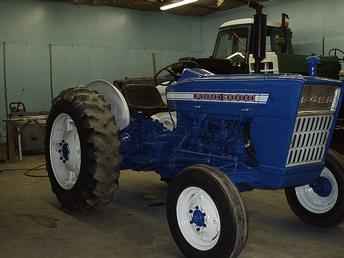 Ford 3000 With P/S 