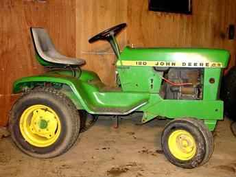 John Deere 120 Garden Tractor