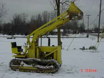 John Deere 420 Crawler