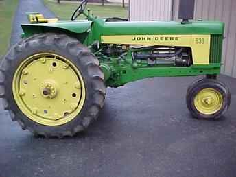 John Deere 530