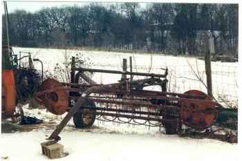Used Farm Tractors for Sale: Massey Ferguson MF-6-Bar Rake (2005-01-21 ...