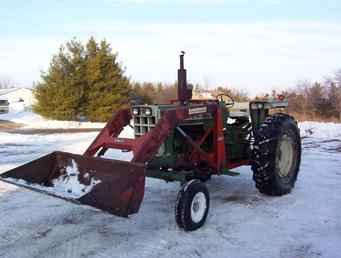 1655 Oliver Diesel W/Loader