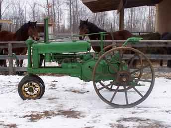 35 John Deere B  #11384