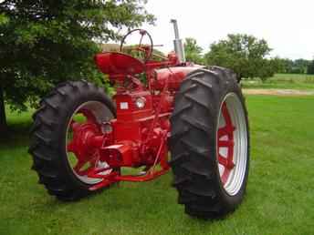 Farmall  Super M T A