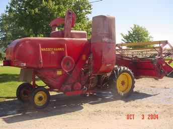 Massey-Harris Combine