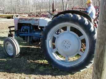 Fordson - Major Hicrop Tractor