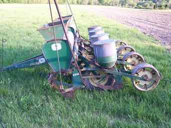 Unique 494A Corn Planter $200