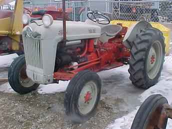 Ford 650 Tractor
