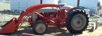 1953 Ford 8N Tractor/ Implimen