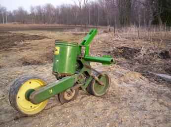 One Row Planter