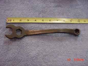 Old Plow Wrench Ford/Ferguson